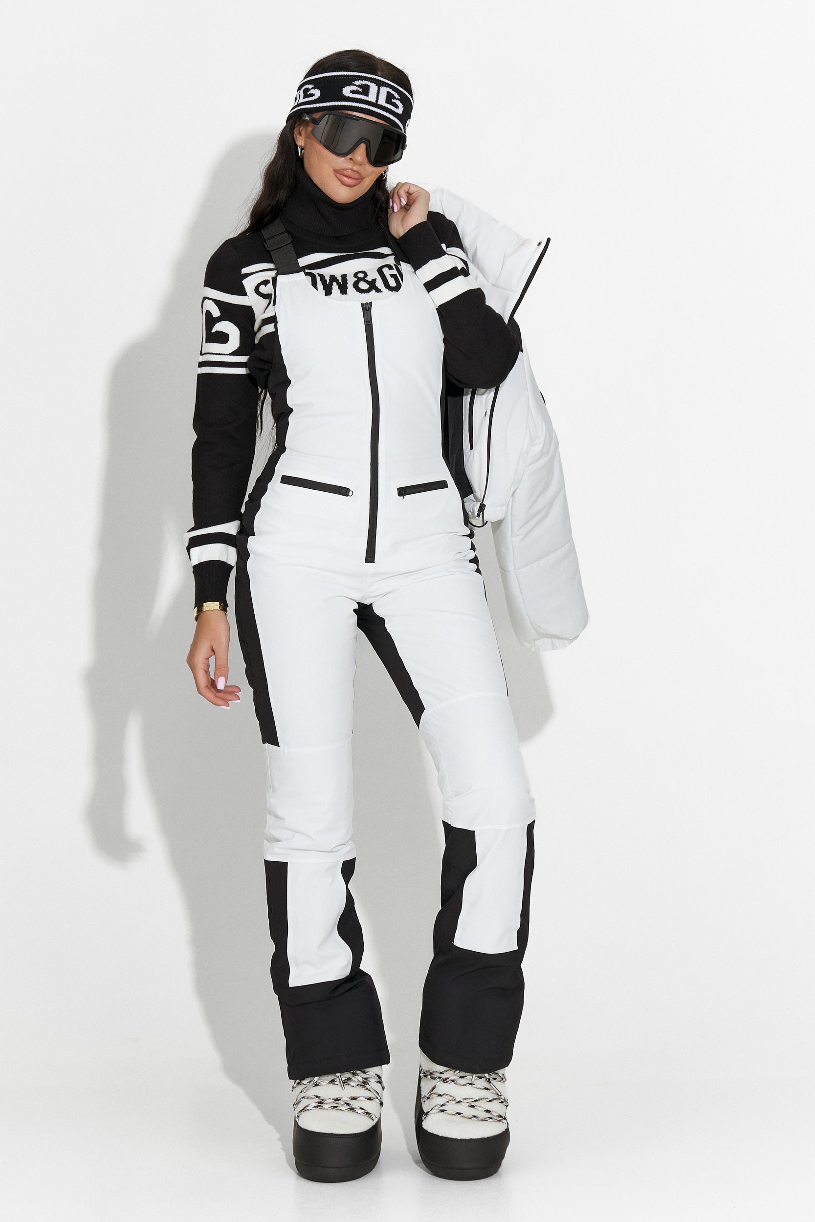 Costum ski casual alb Camelay Bogas