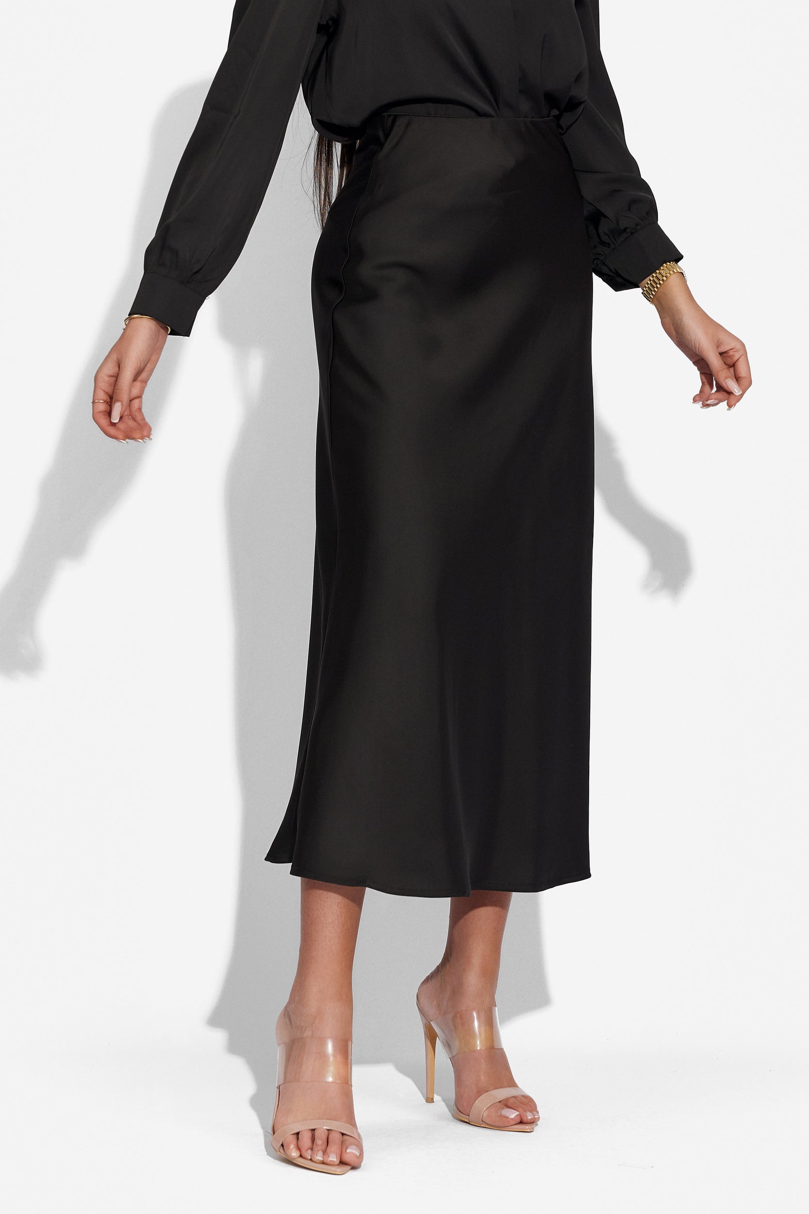 Fusta dama lunga saten neagra Rozita Bogas