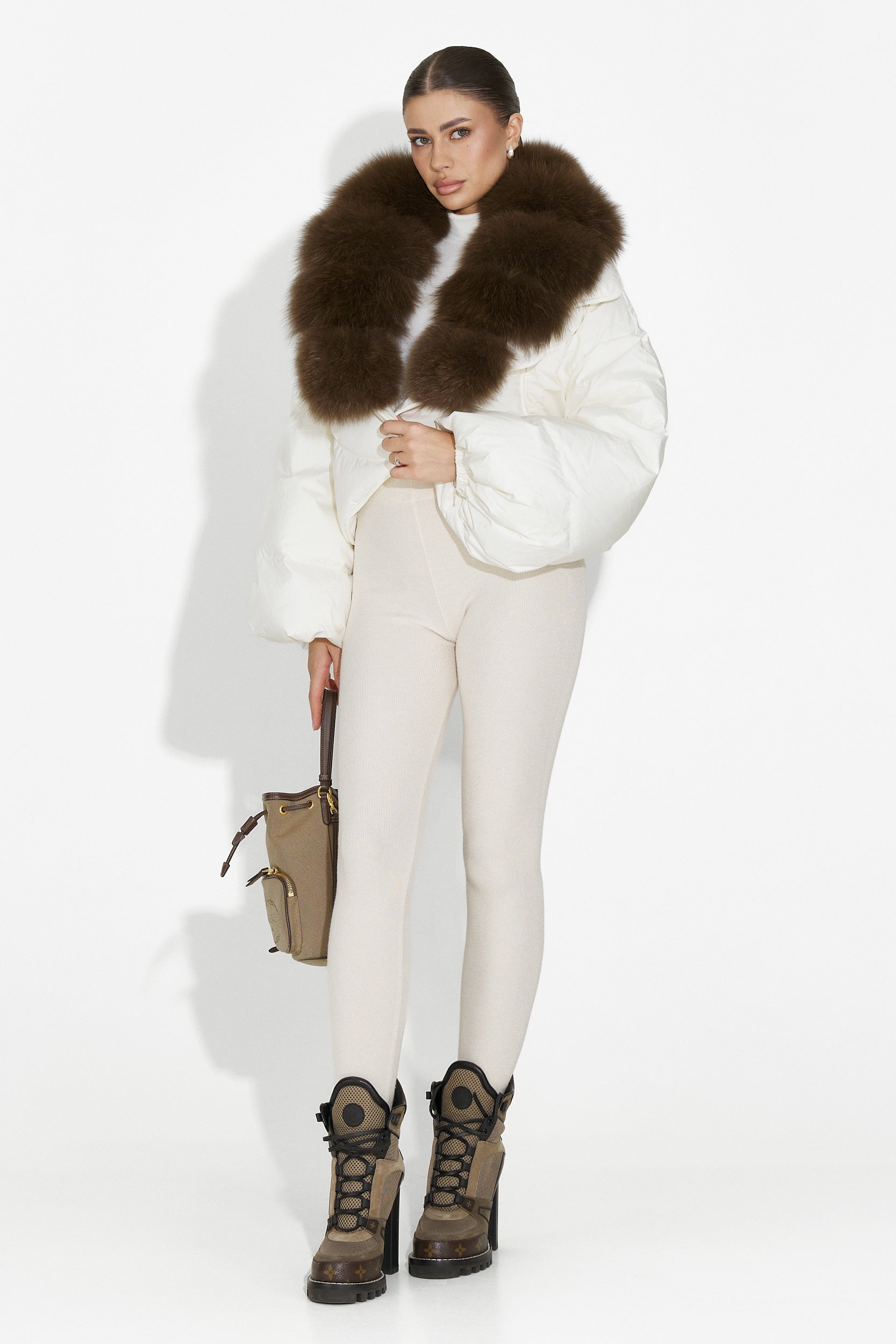 Geaca dama bej Selvoria Bogas