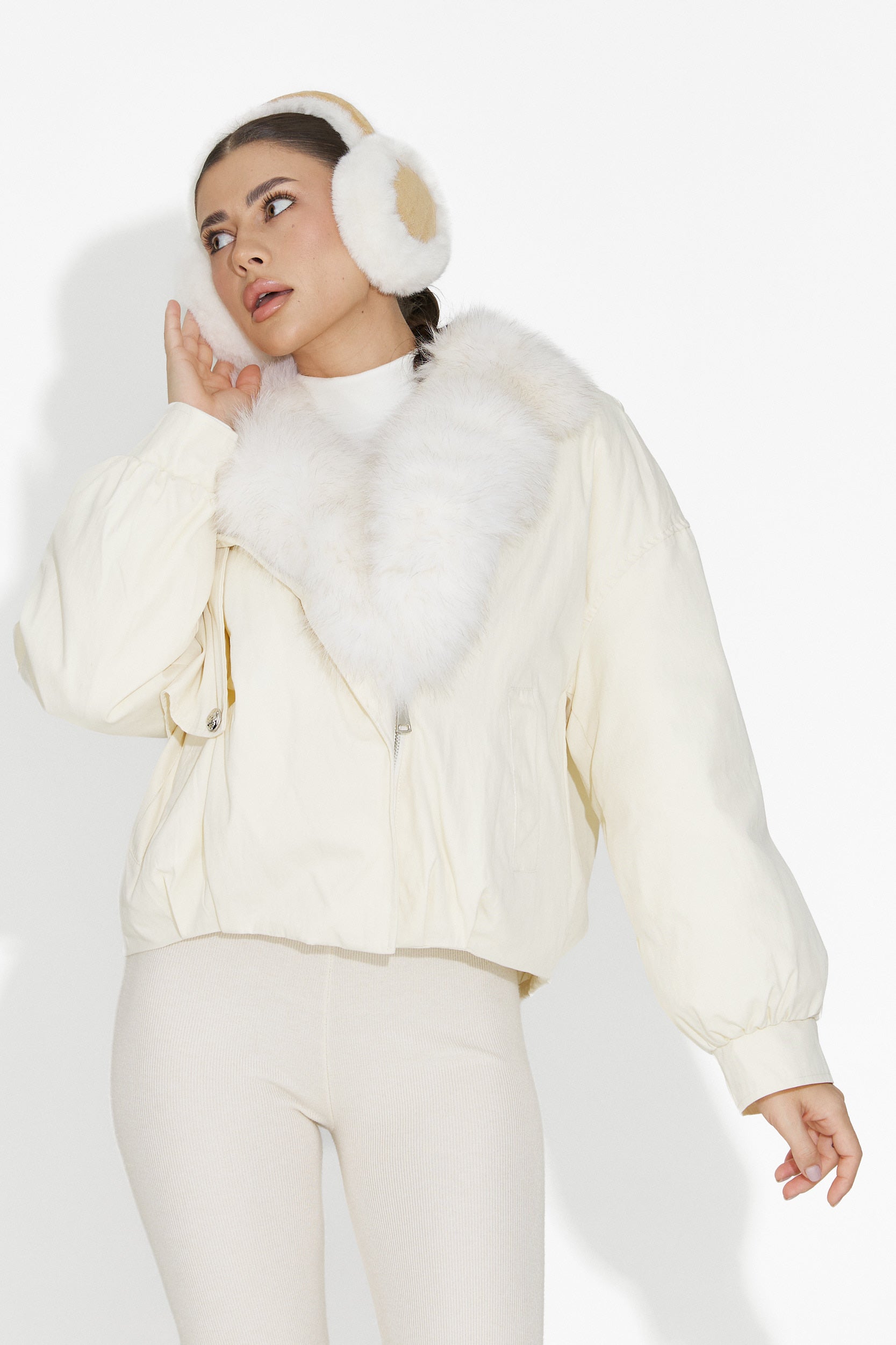 Geaca dama casual bej Eriora Bogas