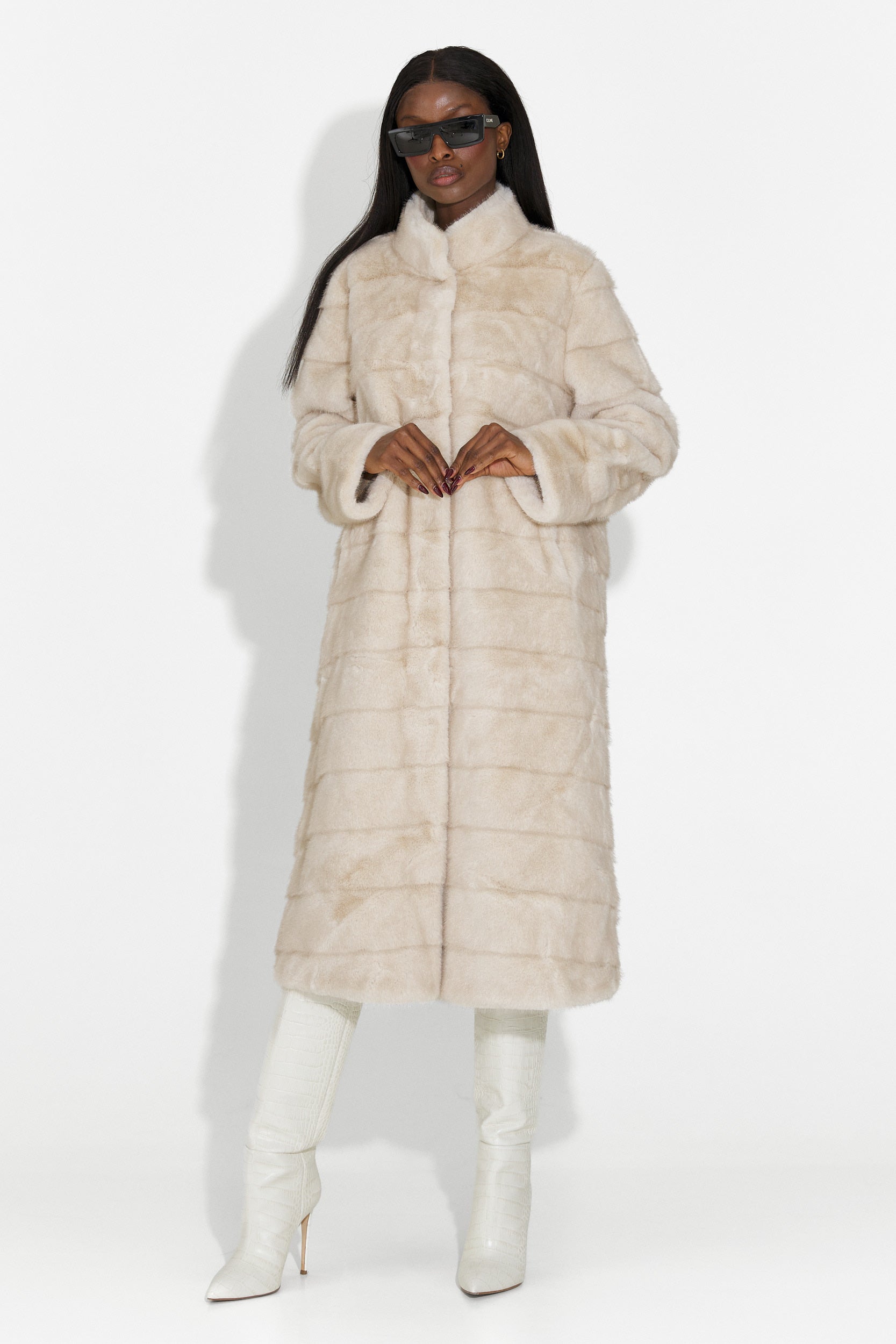 Elisea Bogas Beige Fur Coat