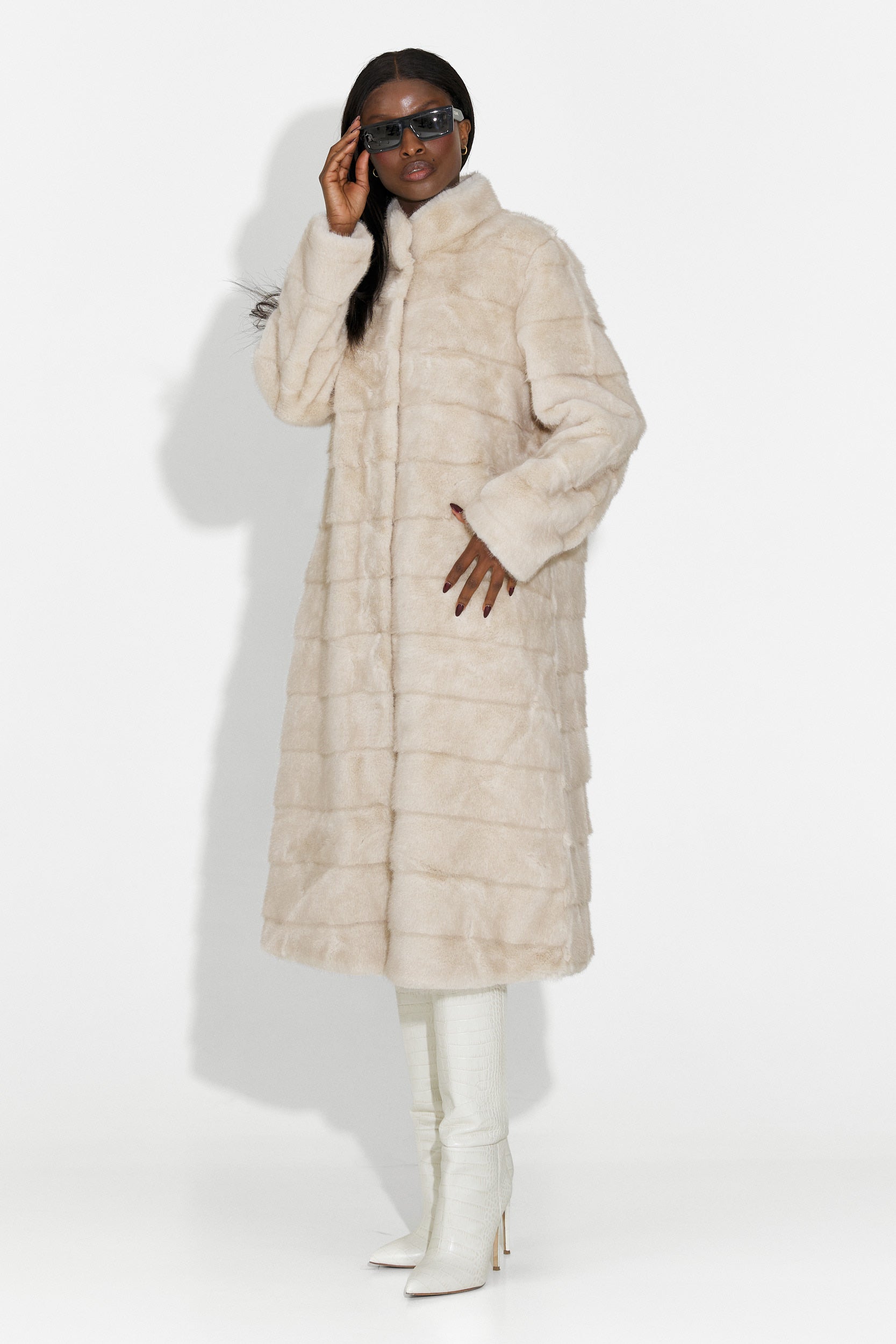 Elisea Bogas Beige Fur Coat