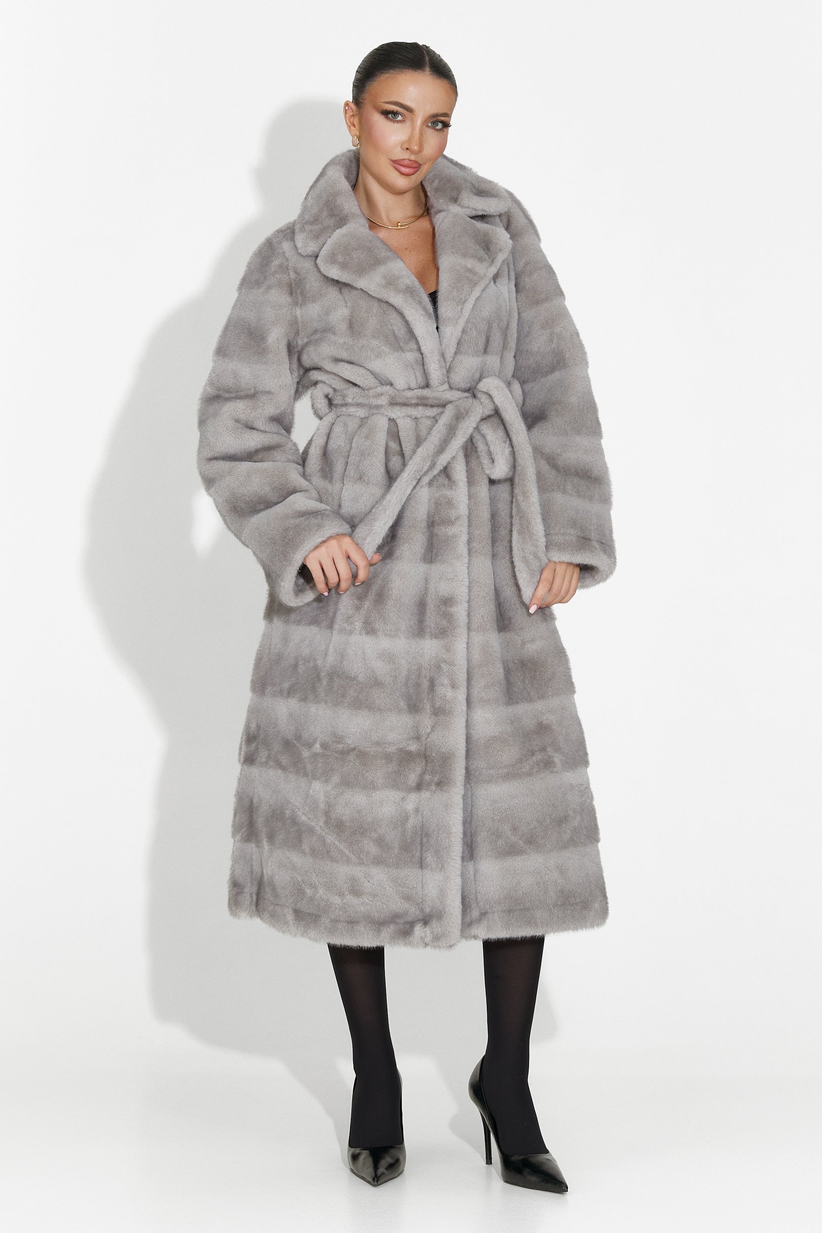 Fenoria Bogas Gray Fur Coat