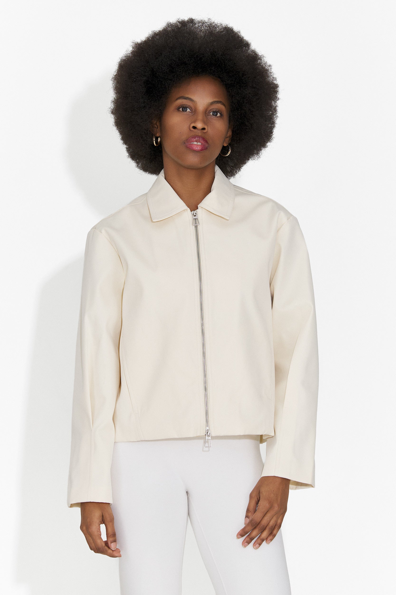 Jacheta dama eleganta crem Comino Bogas