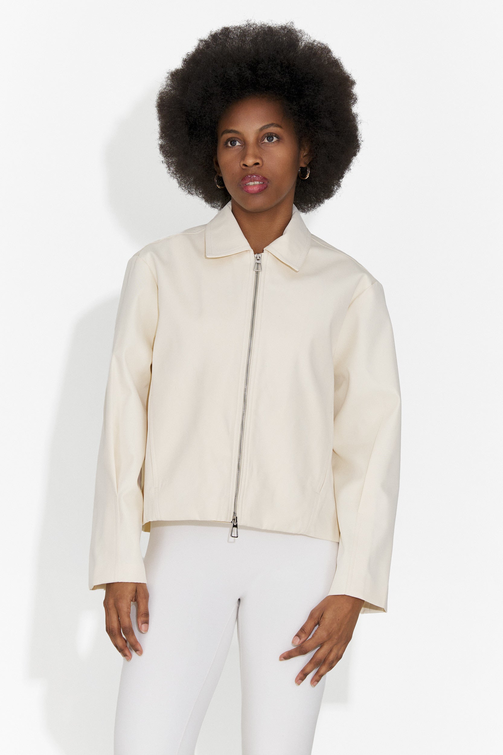 Jacheta dama eleganta crem Comino Bogas