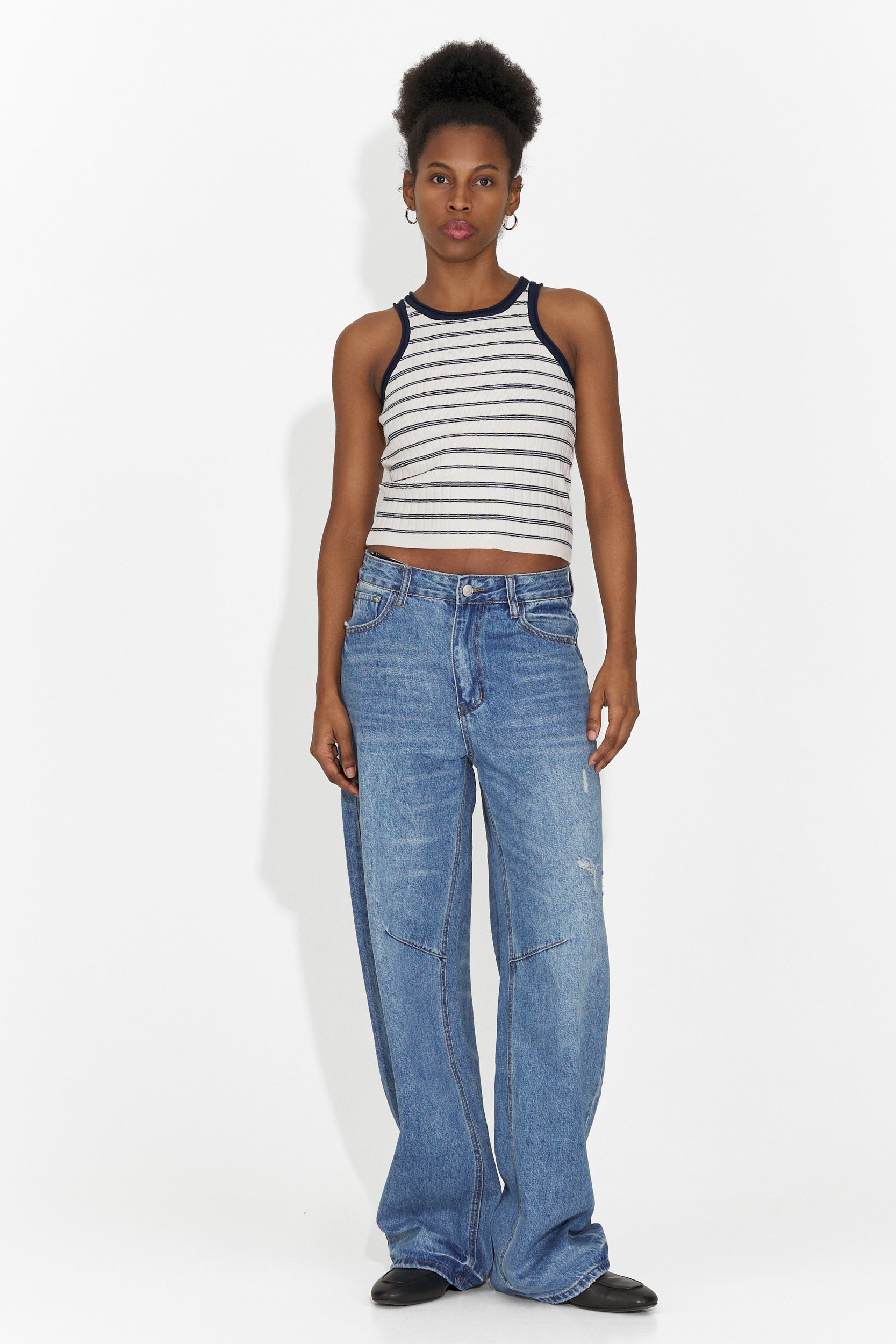 Maiou dama alb Elyza Bogas