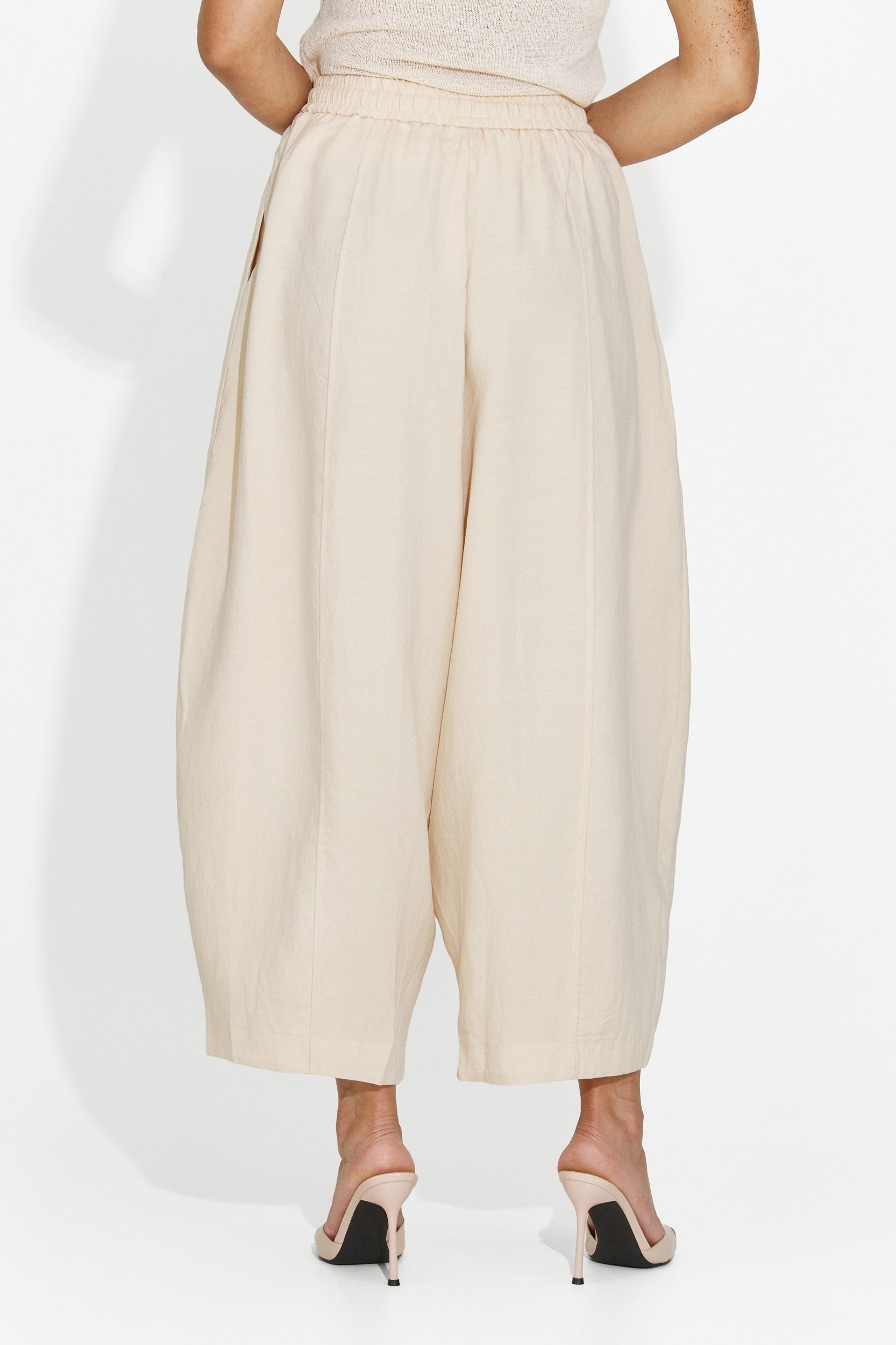 Pantaloni dama casual bej Eusepia Bogas