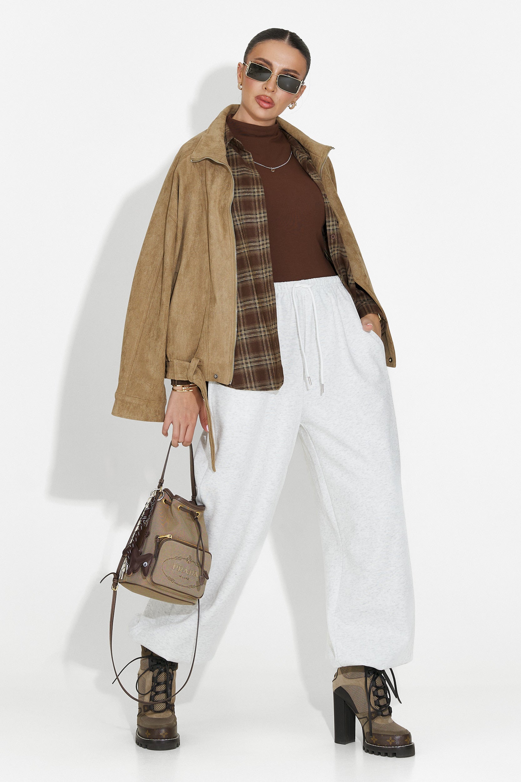 Pantaloni dama casual gri Isoria Bogas