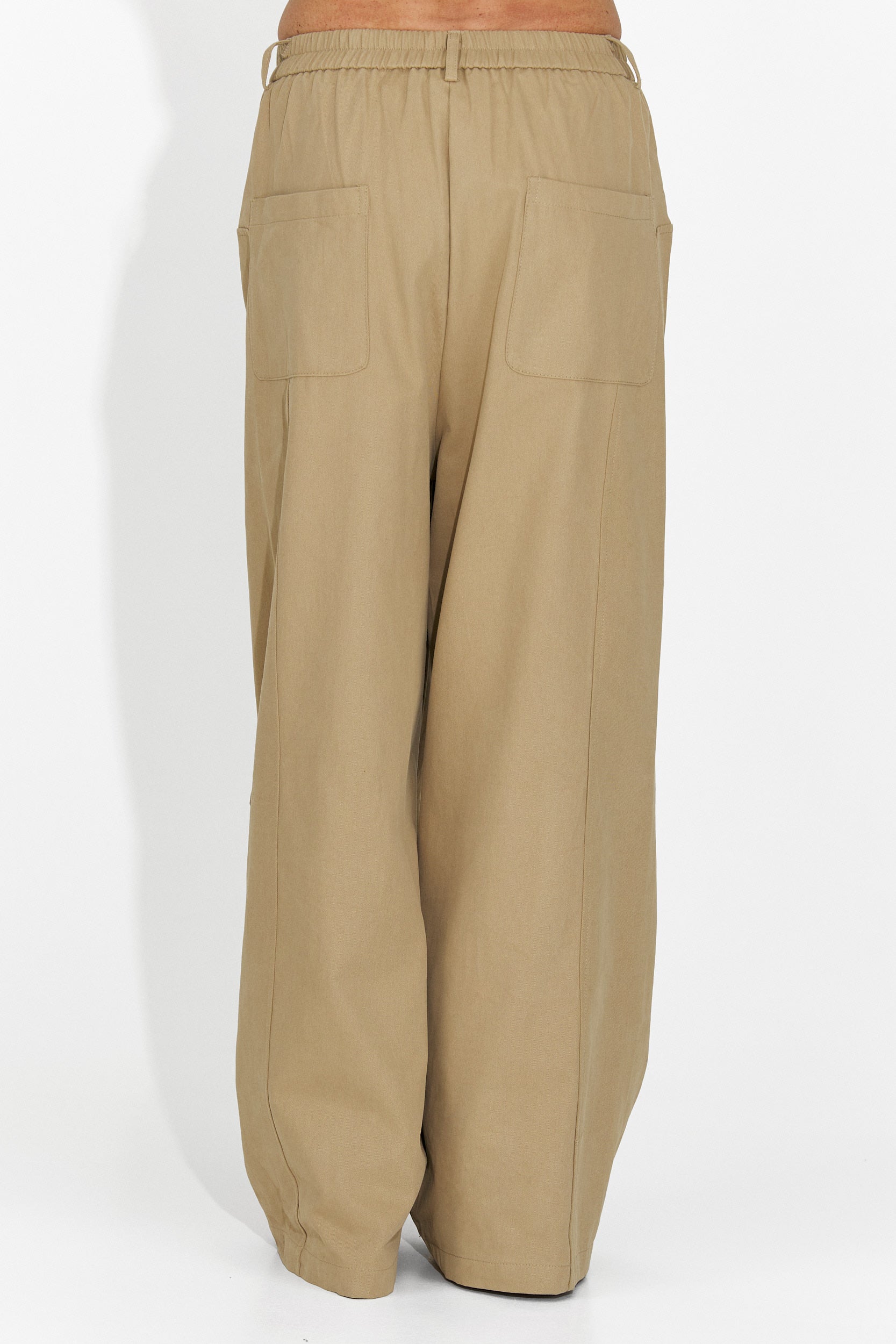 Pantaloni dama casual maro Nederia Bogas