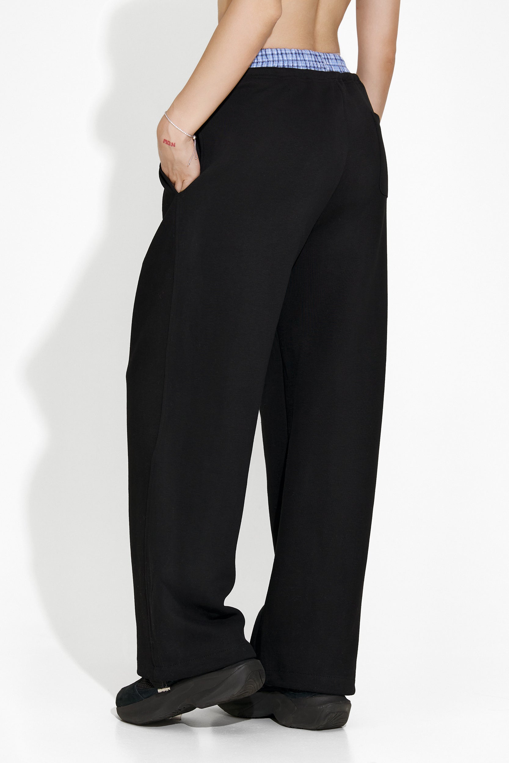 Pantaloni dama casual negri Elease Bogas
