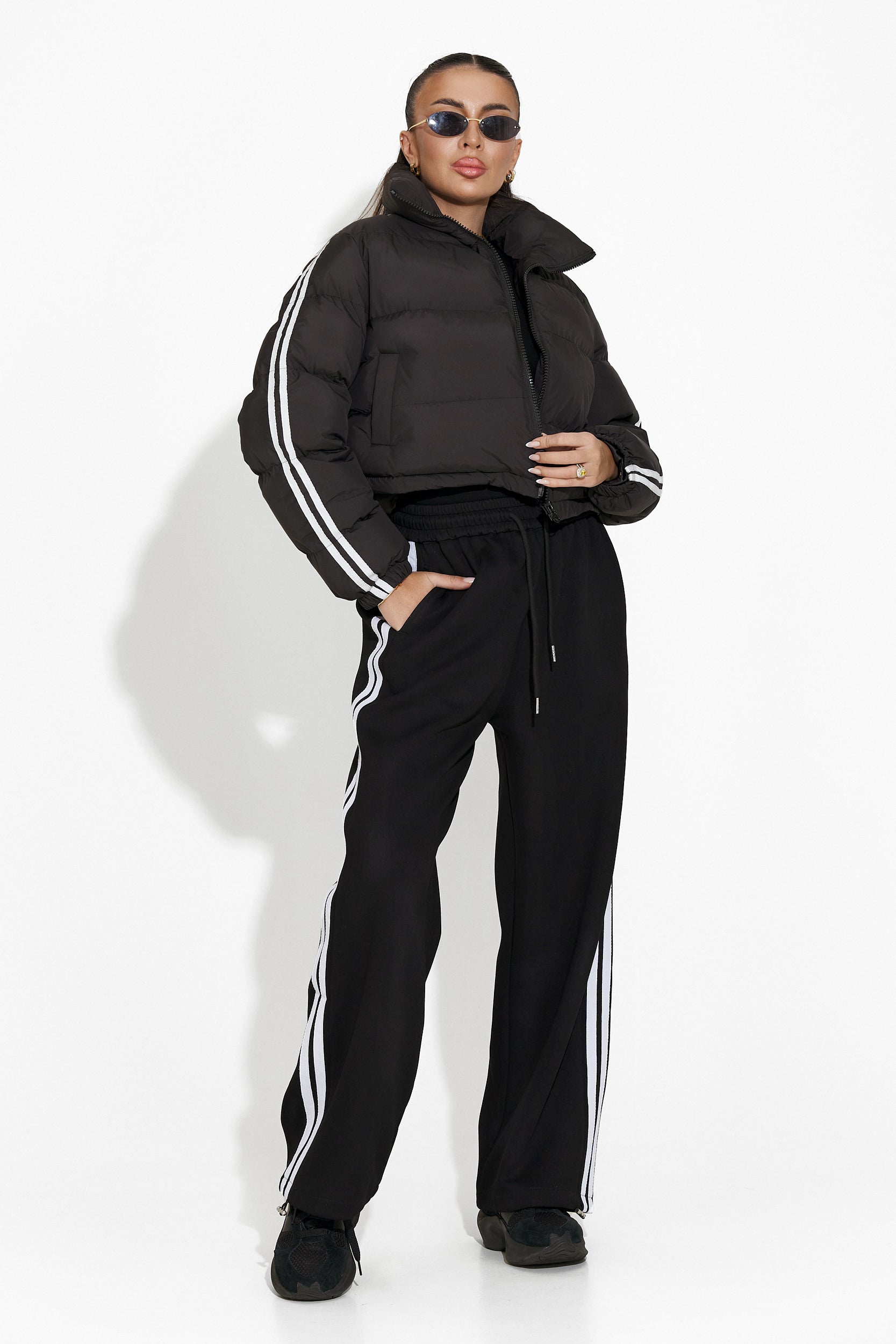 Isora Bogas Black Casual Women's Trousers