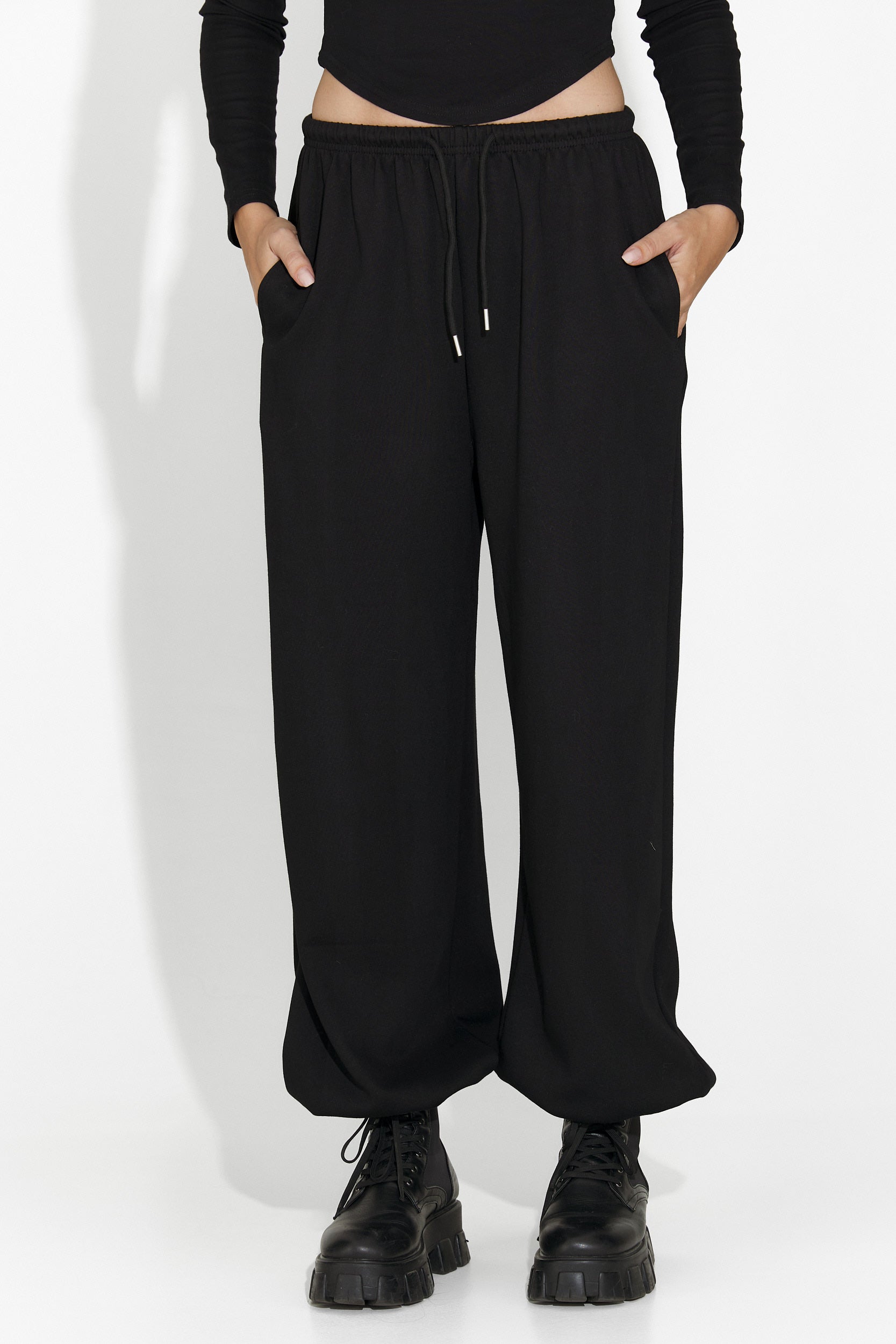 Isoria Bogas Black Casual Women's Pants