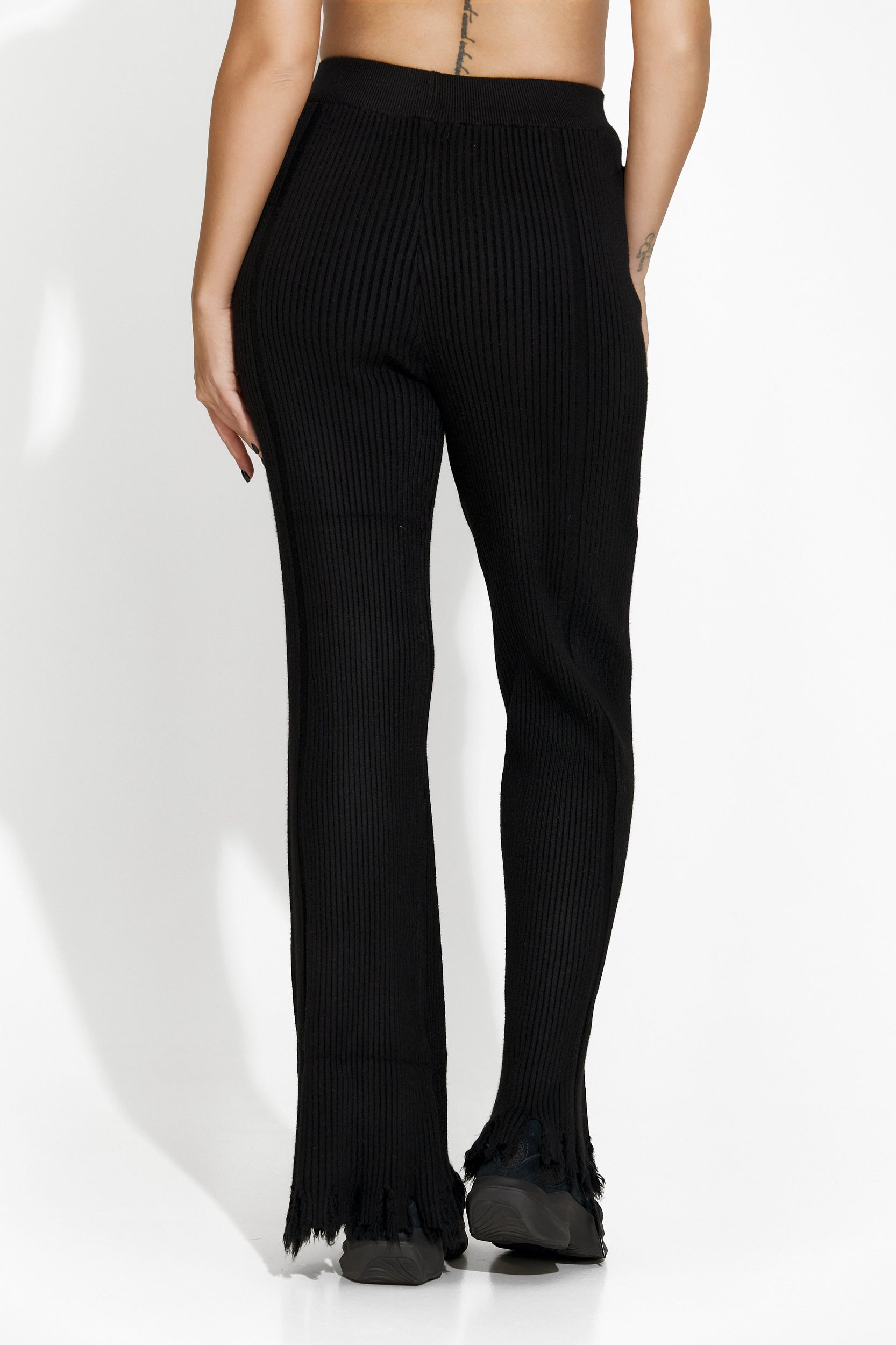 Pantaloni dama casual negri Lotie Bogas