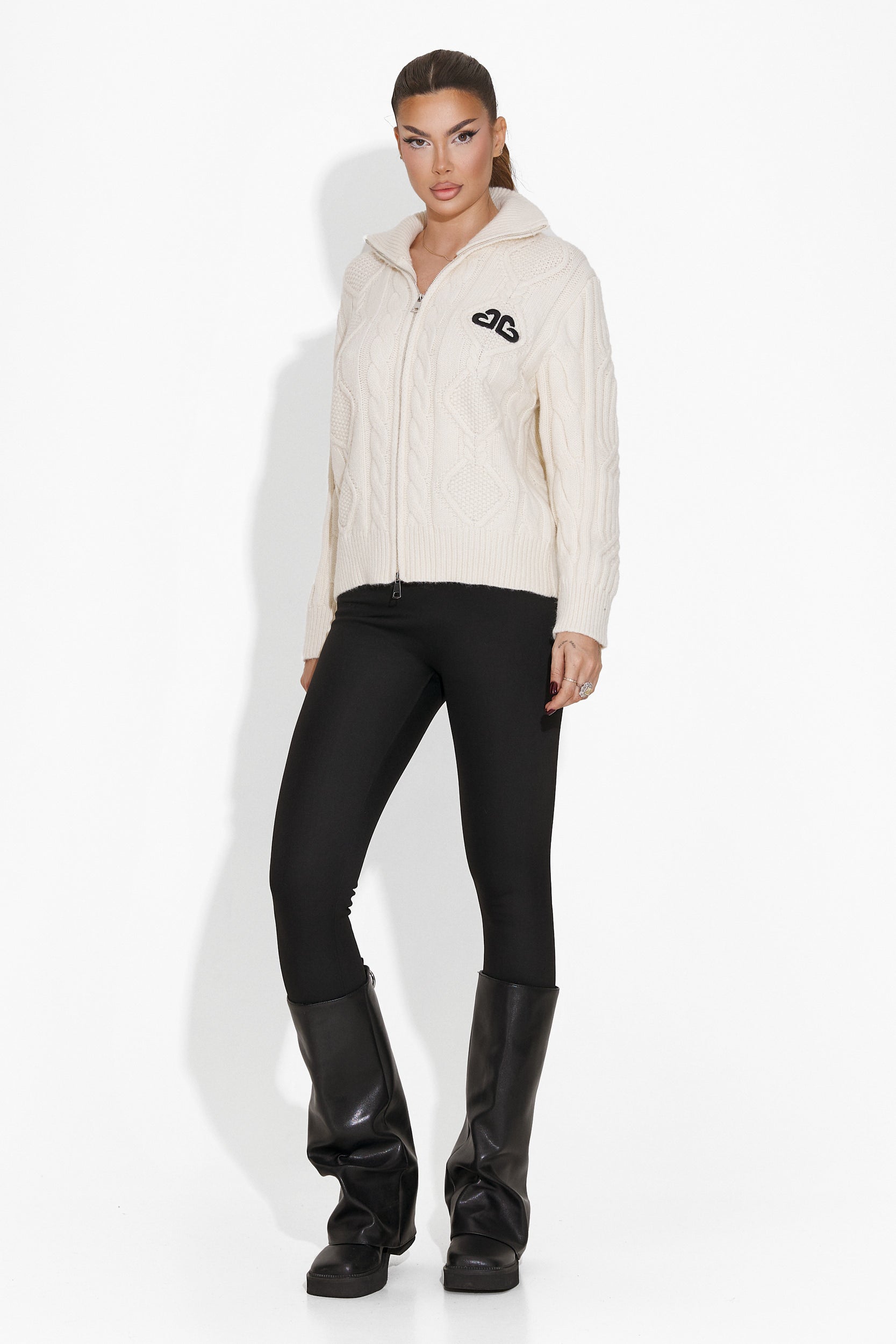 Women's casual white sweater Winteryn Bogas