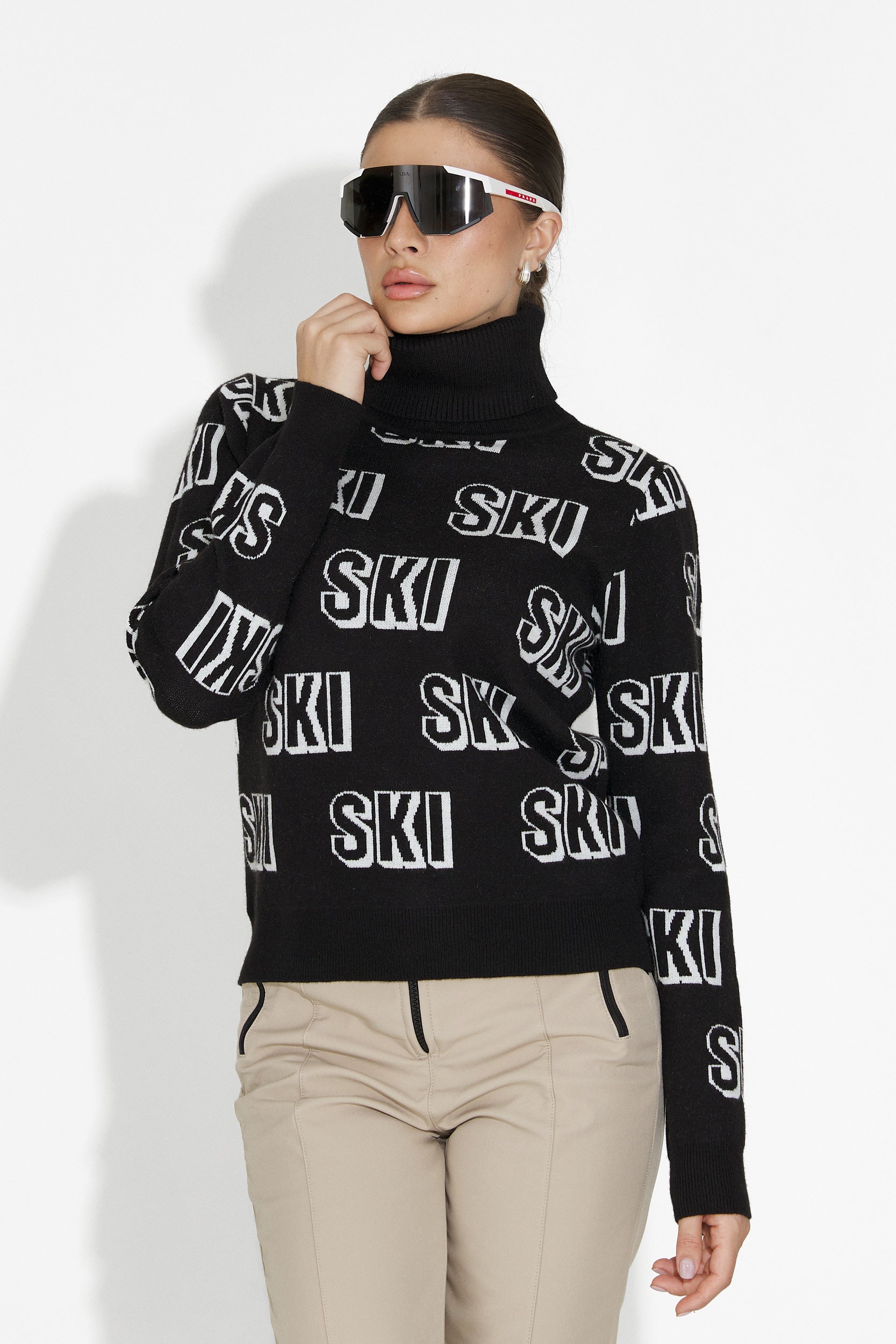 Caresia Bogas Black Women's Ski Sweater