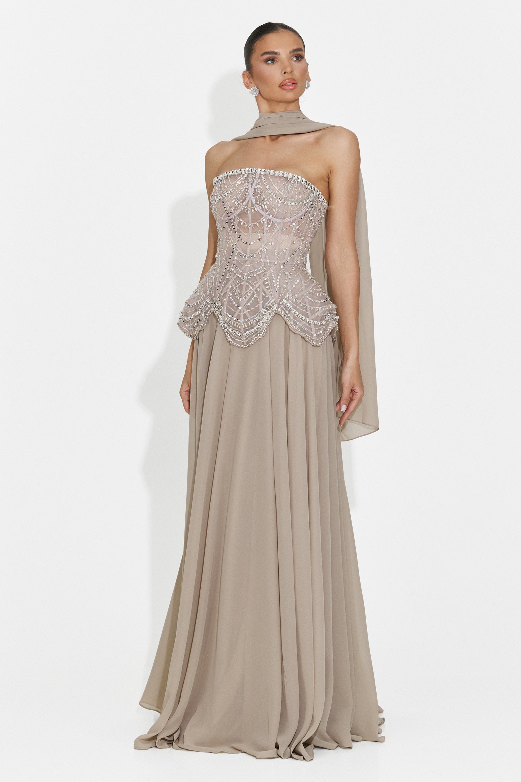Rochie dama lunga bej Jutta Bogas