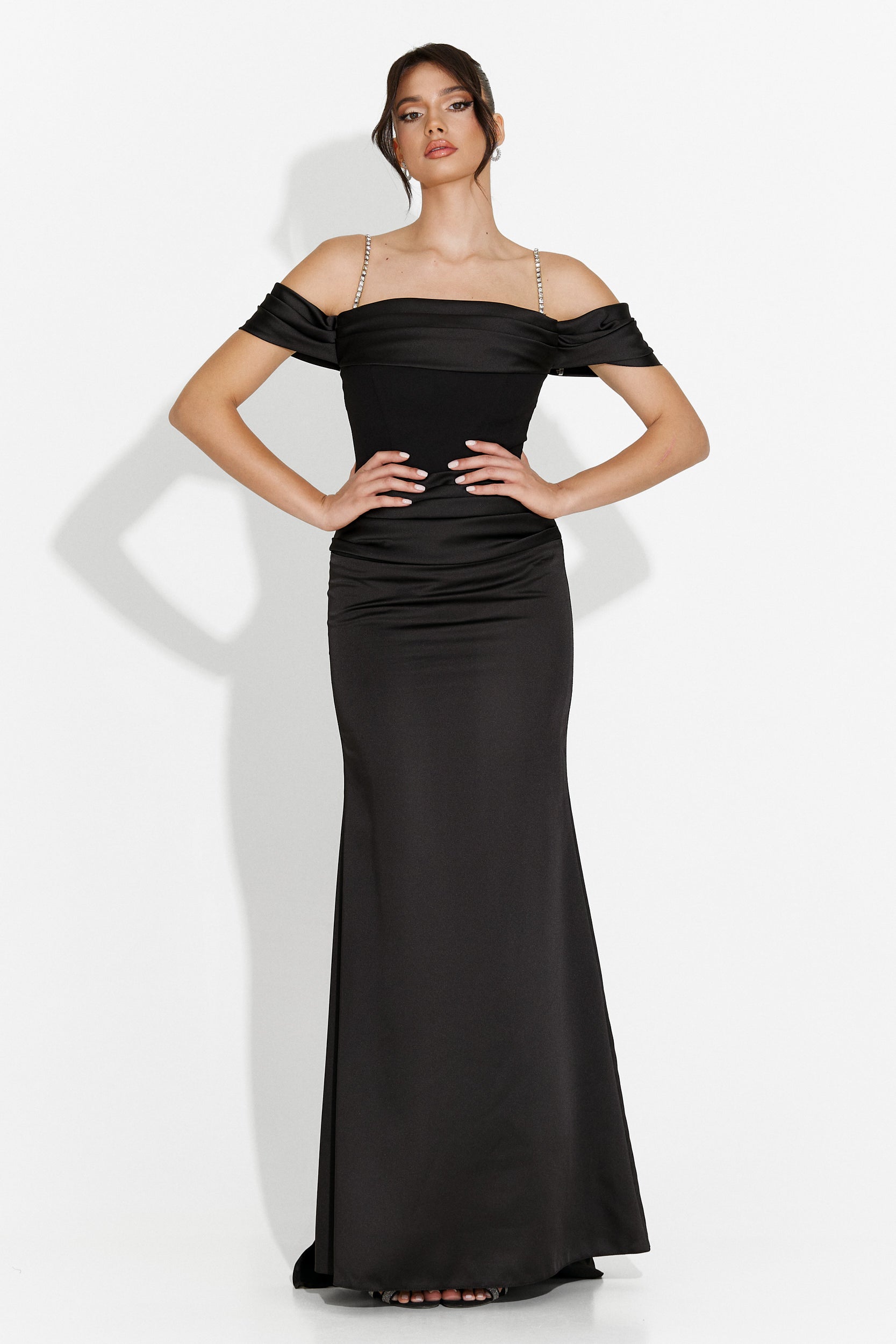 Porteo Bogas Long Black Dress for Women