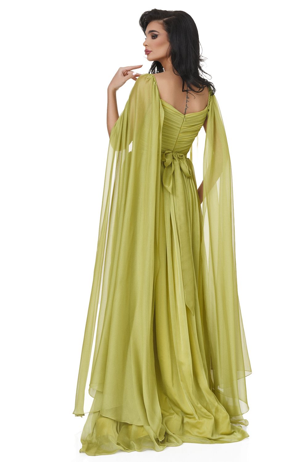 Manasita Bogas green long dress for ladies