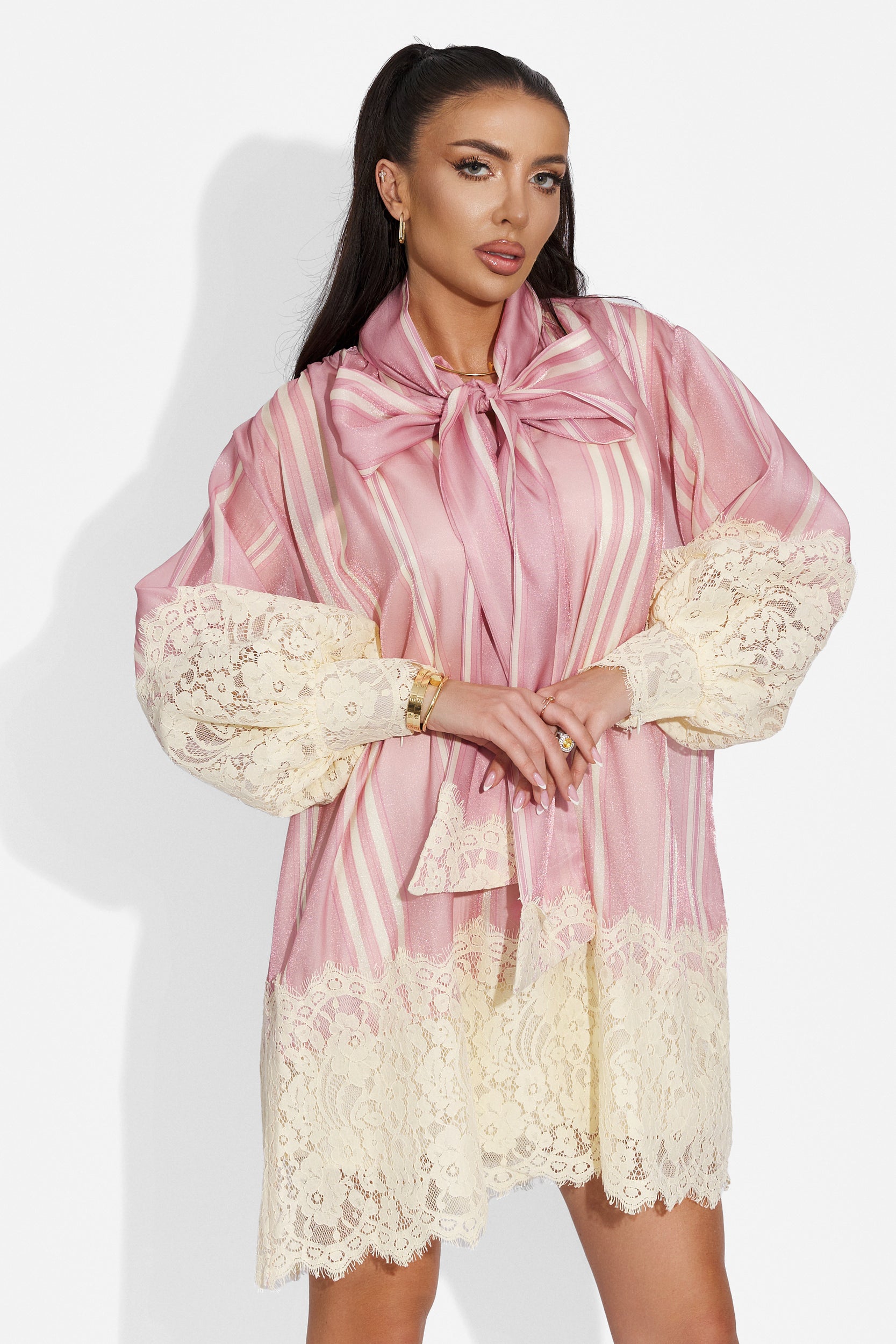 Elegant pink short dress Christela Bogas