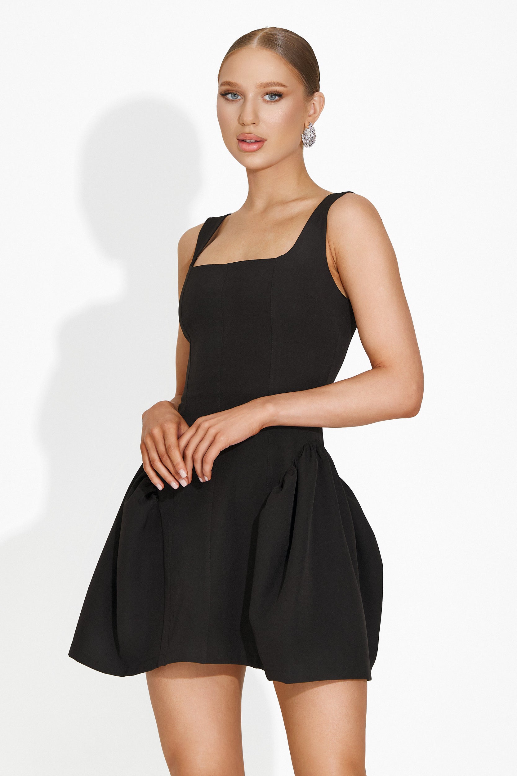 Short black dress Lucynda Bogas