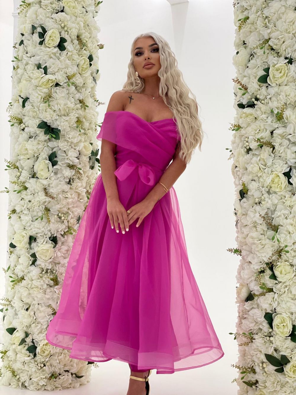 Rochie dama lunga matase roz Flaviana Bogas