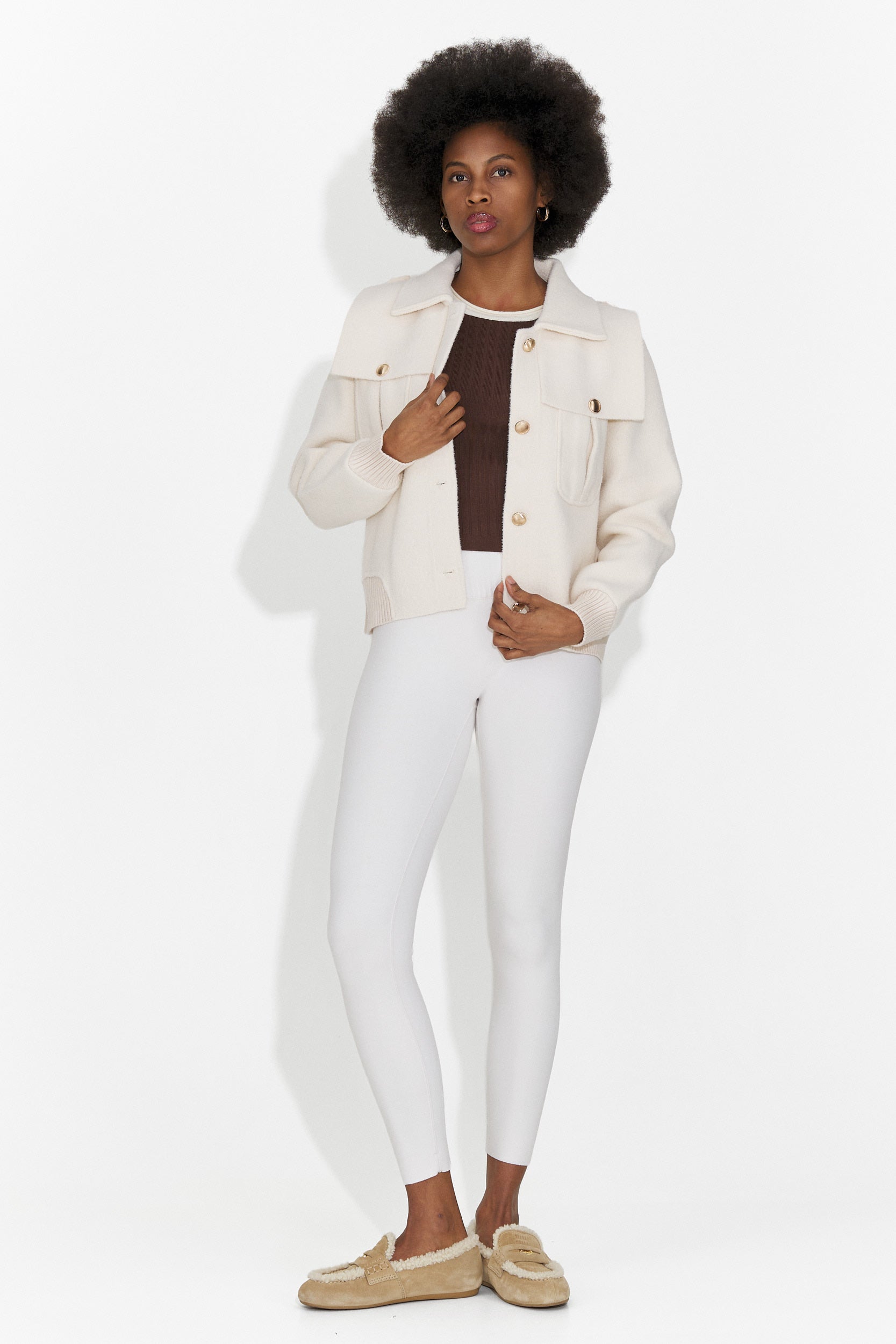 Jacheta dama eleganta crem Stelyana Bogas