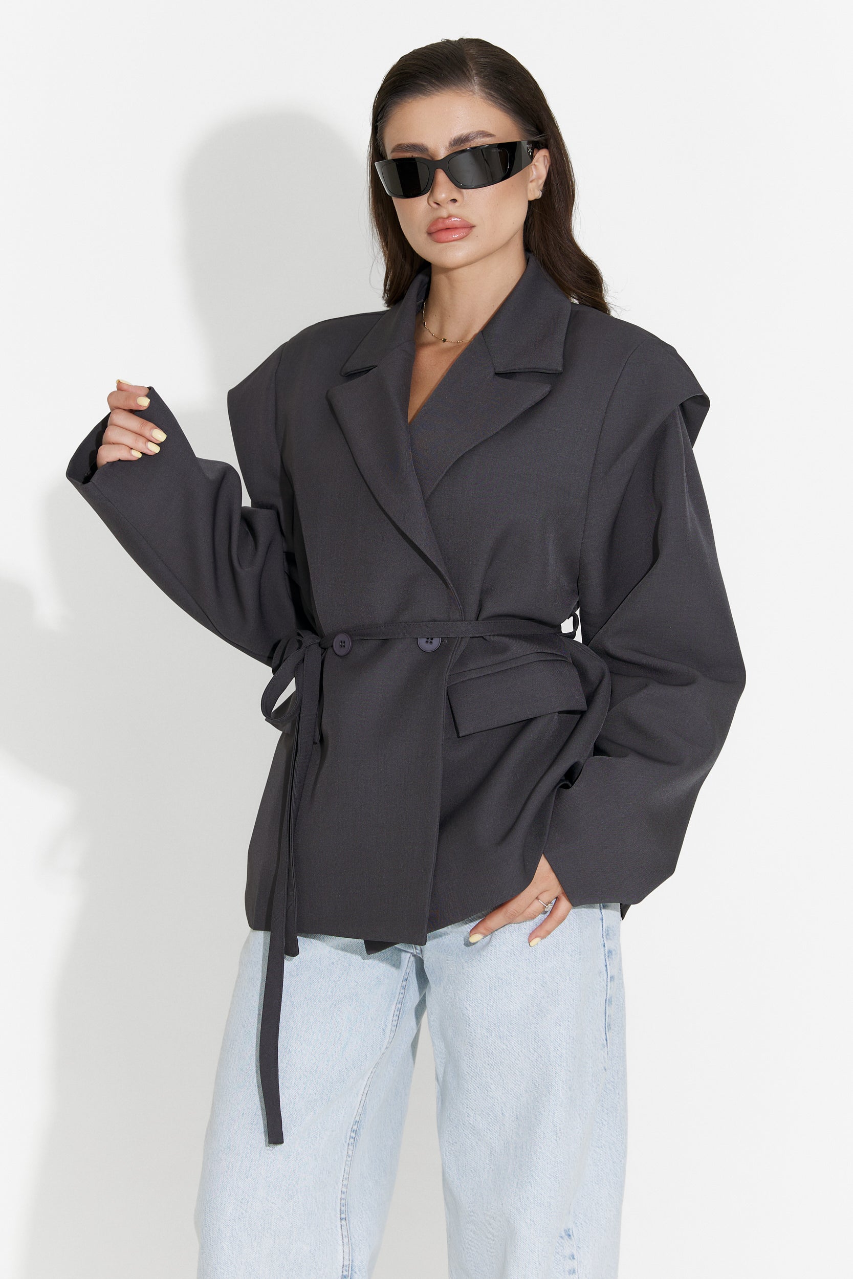 Elegant women's gray blazer Ariah Bogas