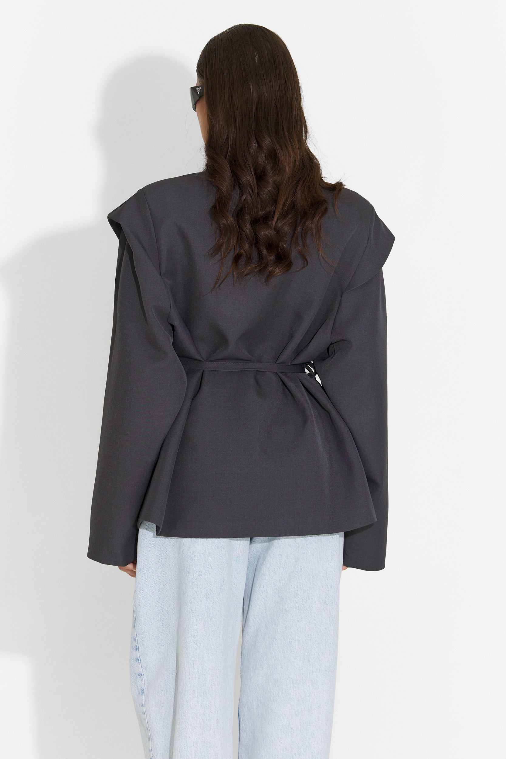 Elegant women's gray blazer Ariah Bogas