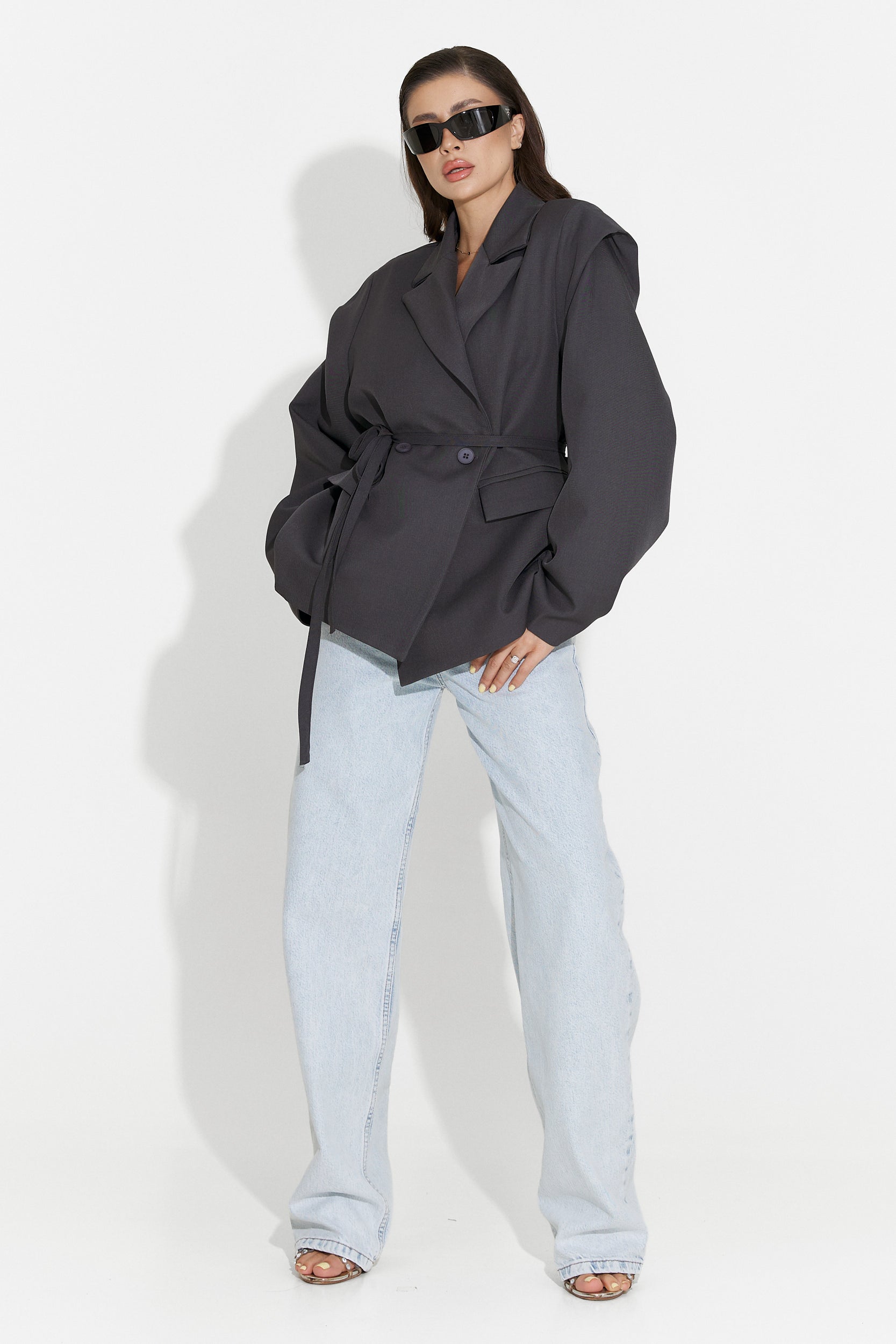 Elegant women's gray blazer Ariah Bogas