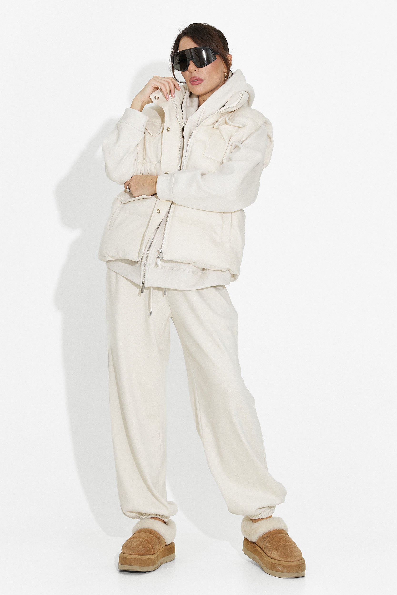 Women's casual beige tracksuit Chester Bogas