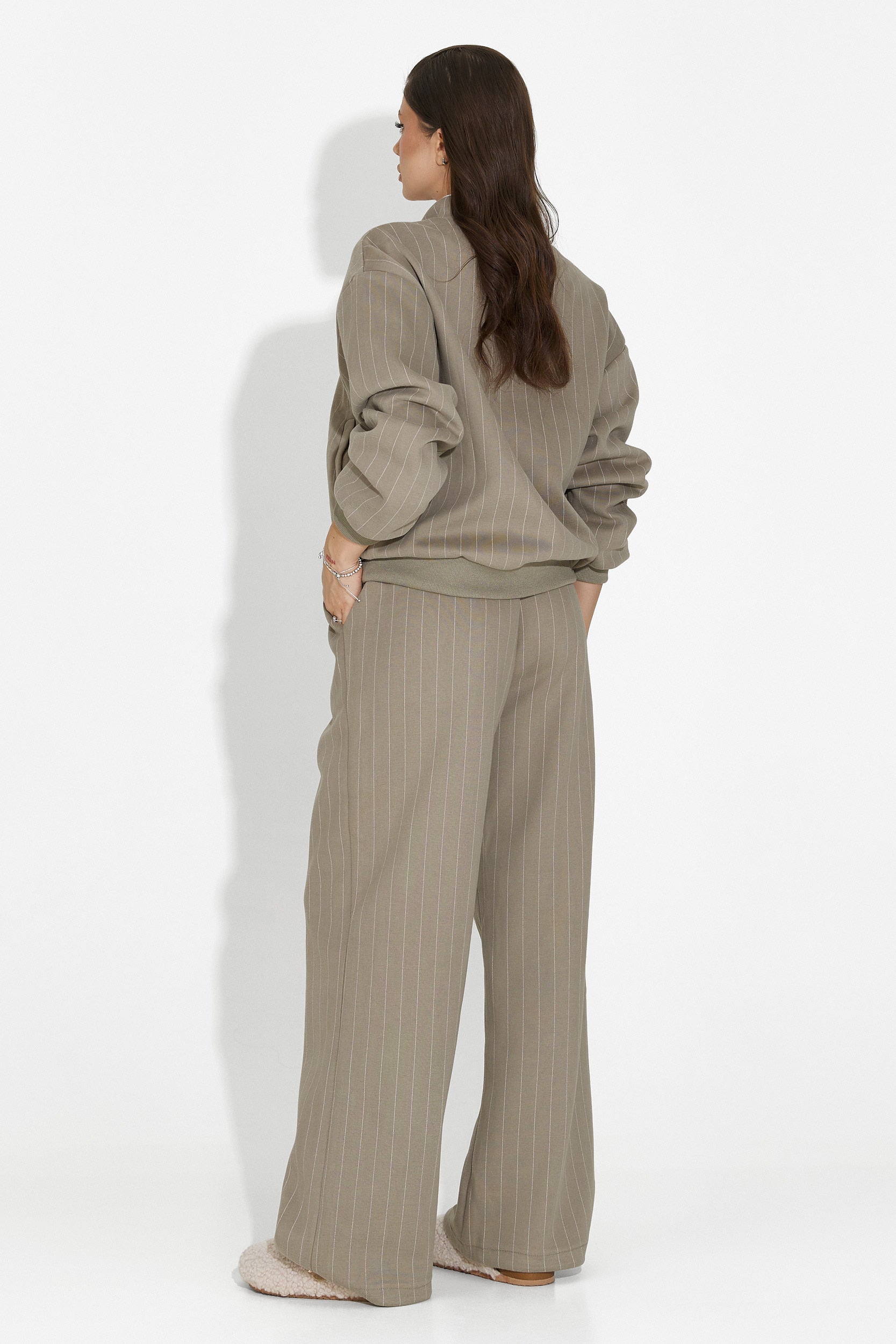 Saviera Bogas Casual Grey Women's Training