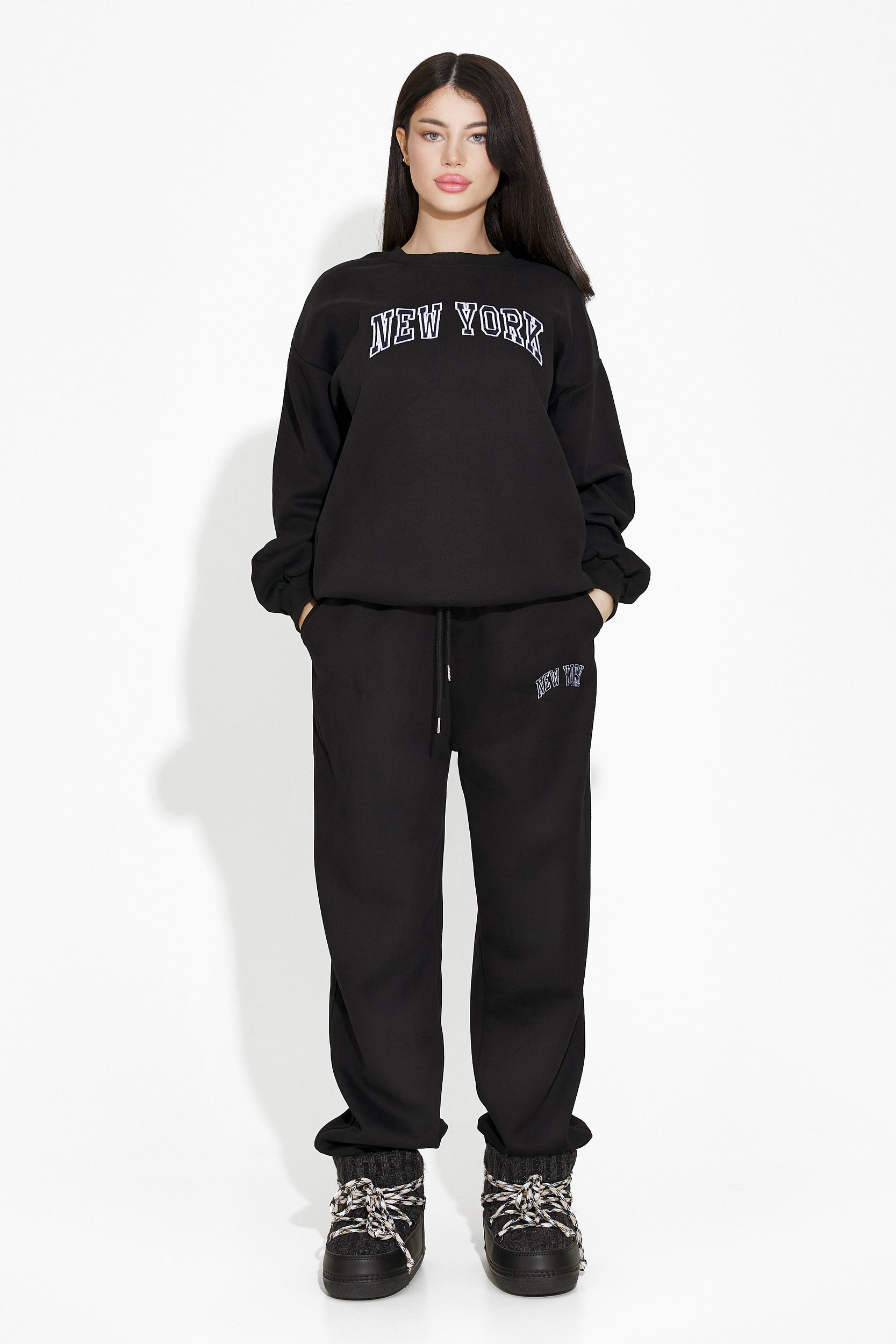 Black casual women's tracksuit Karina Bogas