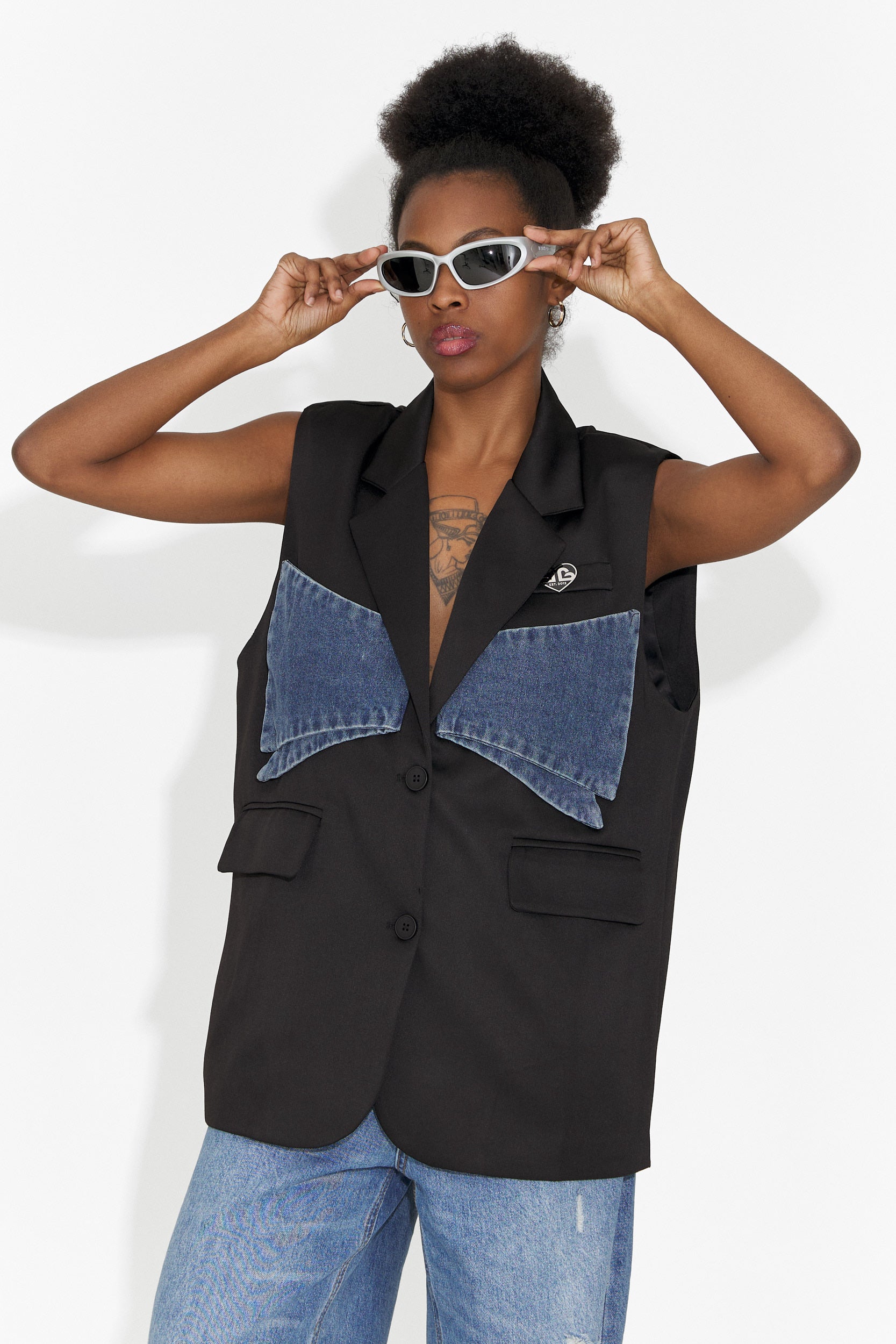 Vesta dama casual neagra Petria Bogas