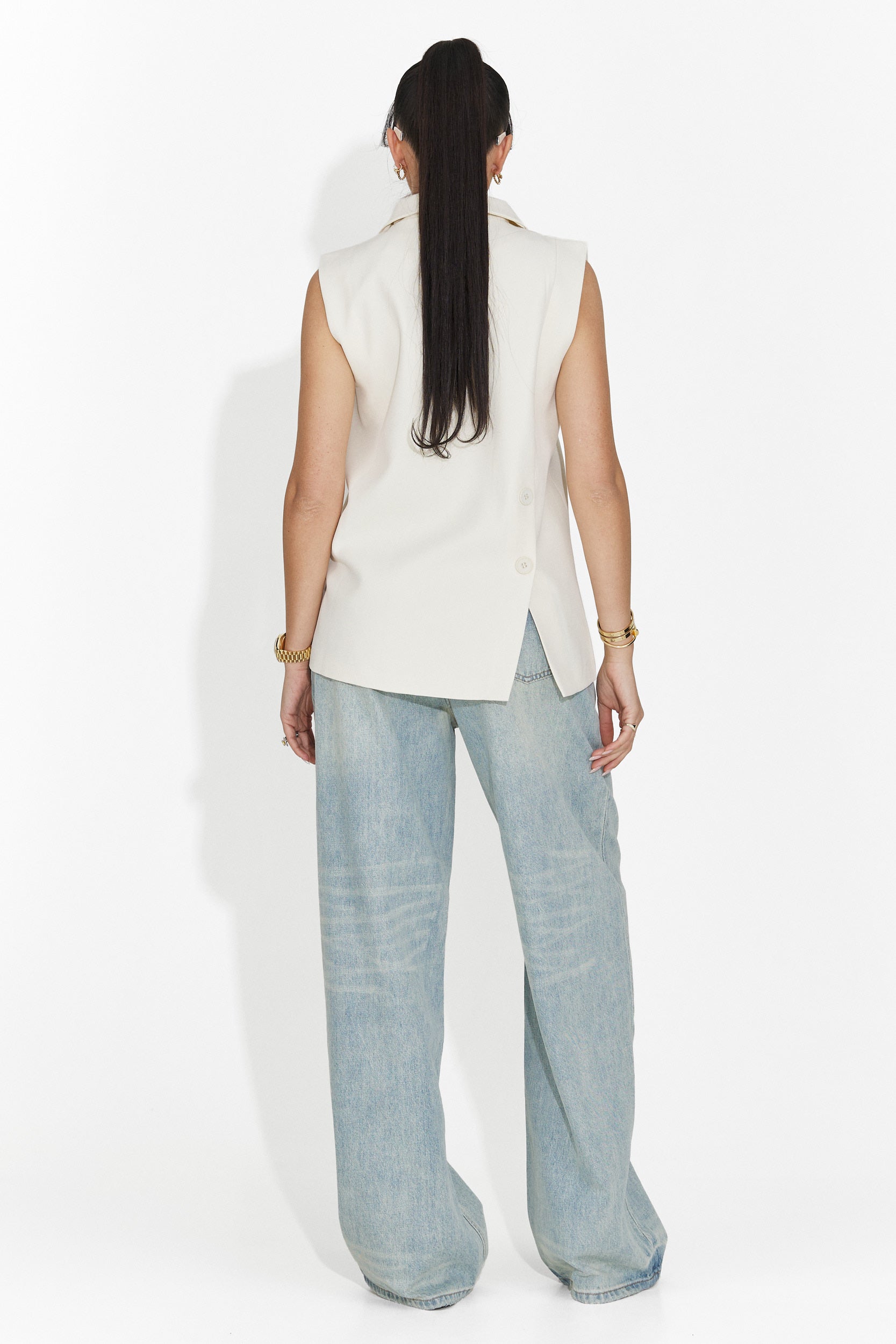 Vesta dama eleganta crem Meghan Bogas