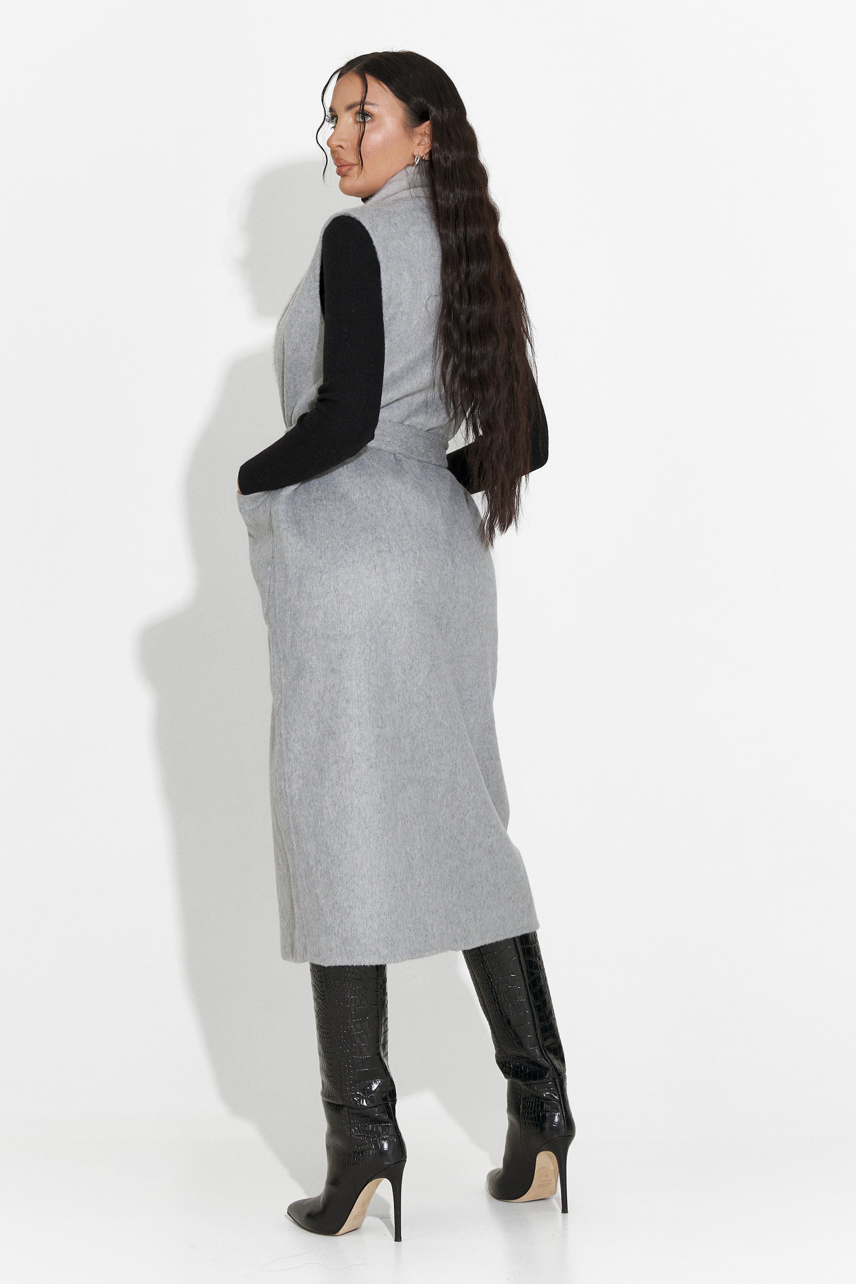 Elegant gray women's vest Brania Bogas