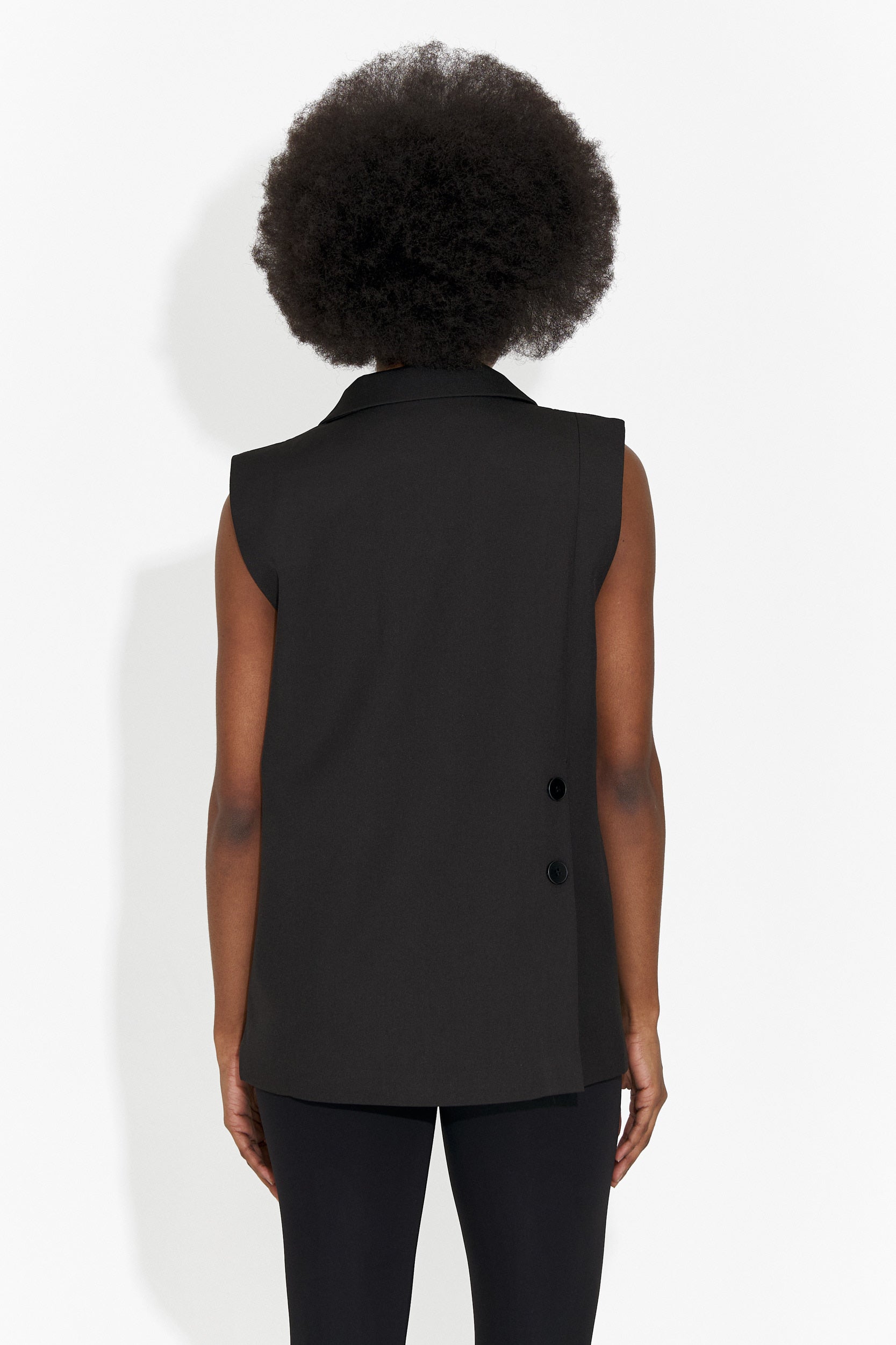 Vesta dama eleganta neagra Ciela Bogas